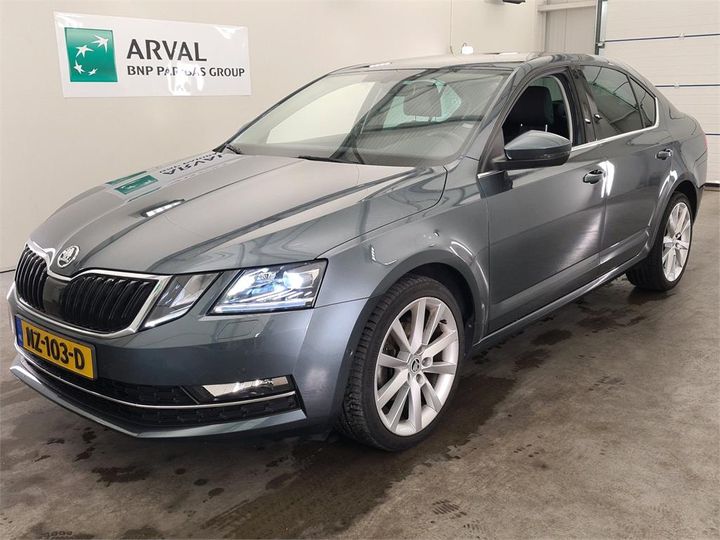 SKODA OCTAVIA 2017 tmbac9ne6j0066347