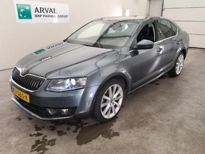 SKODA OCTAVIA 2017 tmbac9ne8h0114022