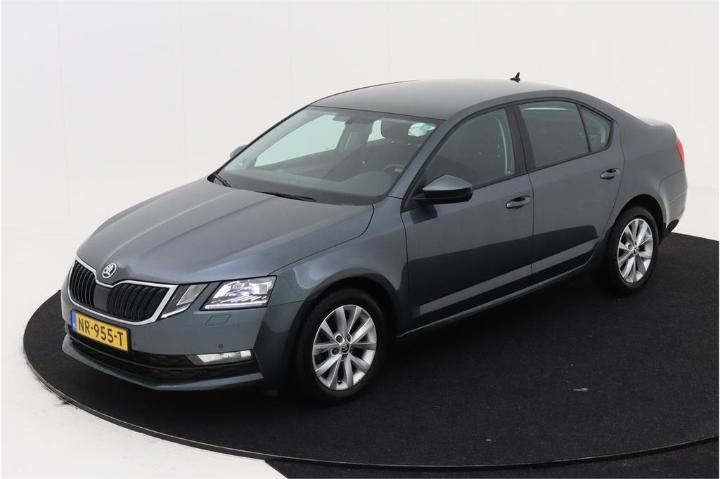 SKODA OCTAVIA 2017 tmbac9ne8j0024147