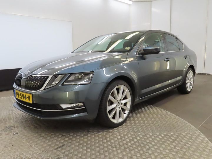 SKODA OCTAVIA 2017 tmbac9nexj0173451