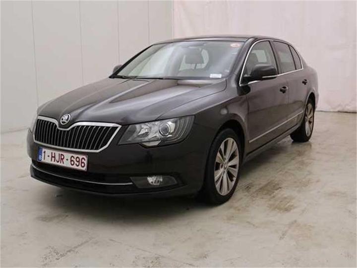 SKODA SUPERB 2014 tmbae73t8f9010526