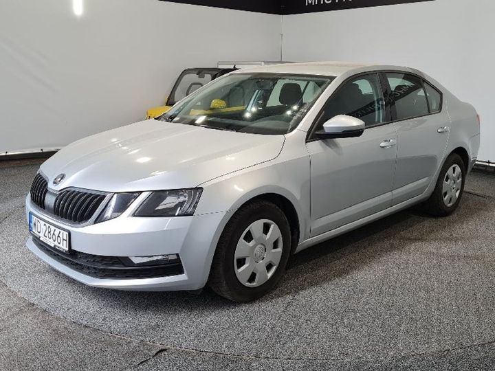 SKODA OCTAVIA 2018 tmbaf7ne3j0256666