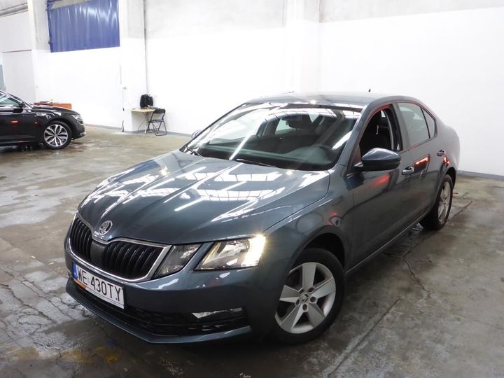 SKODA OCTAVIA 2018 tmbaf7ne9j0378500