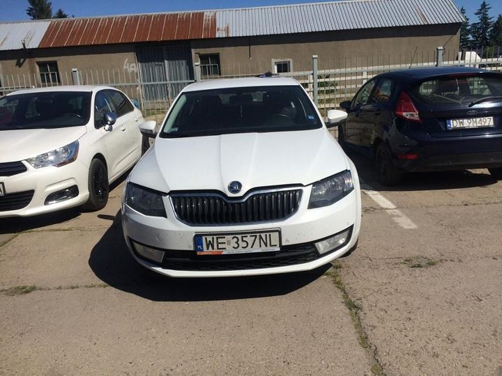 SKODA OCTAVIA 2016 tmbag7ne0h0076200