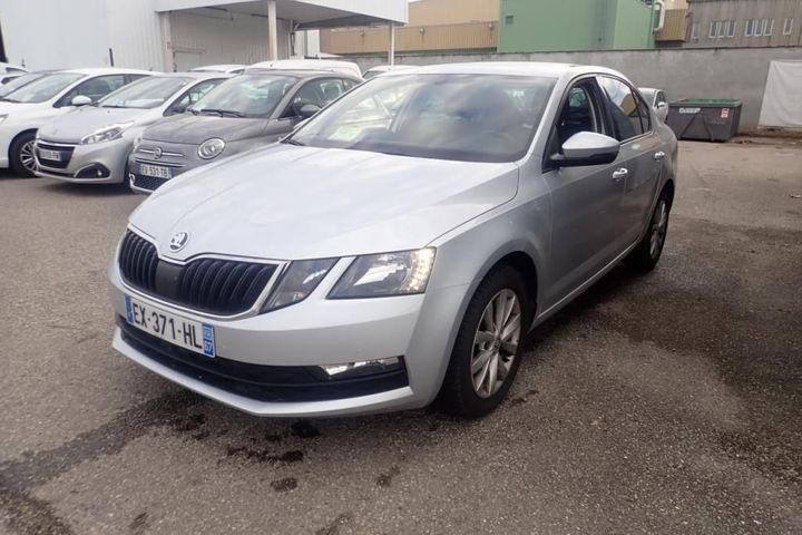 SKODA OCTAVIA 2018 tmbag7ne1j0328672