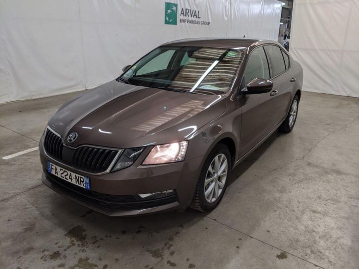 SKODA OCTAVIA 2018 tmbag7ne2k0028673