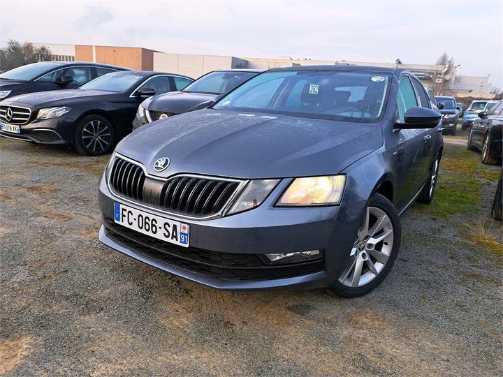 SKODA OCTAVIA 2018 tmbag7ne2k0101847