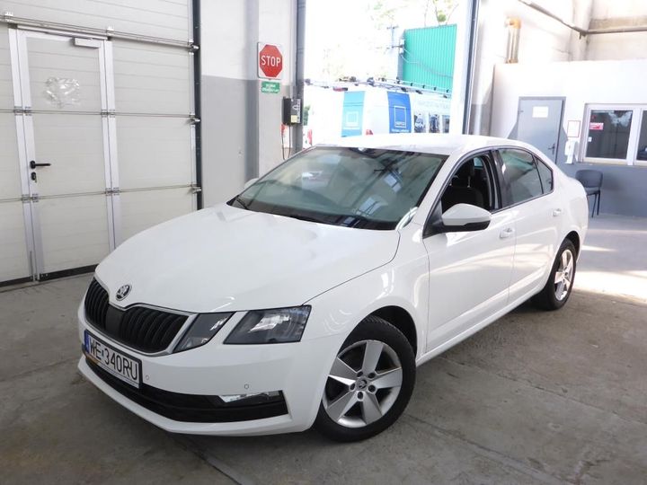 SKODA OCTAVIA 2017 tmbag7ne4j0125937