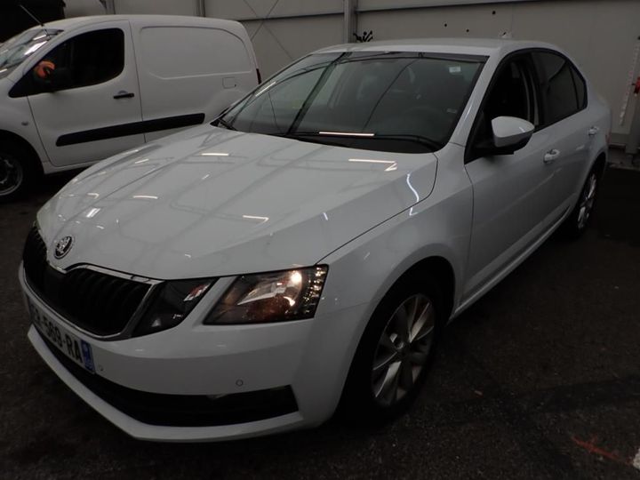 SKODA OCTAVIA 2017 tmbag7ne5j0173141