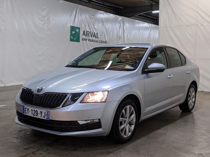 SKODA OCTAVIA 2018 tmbag7ne5j0362033