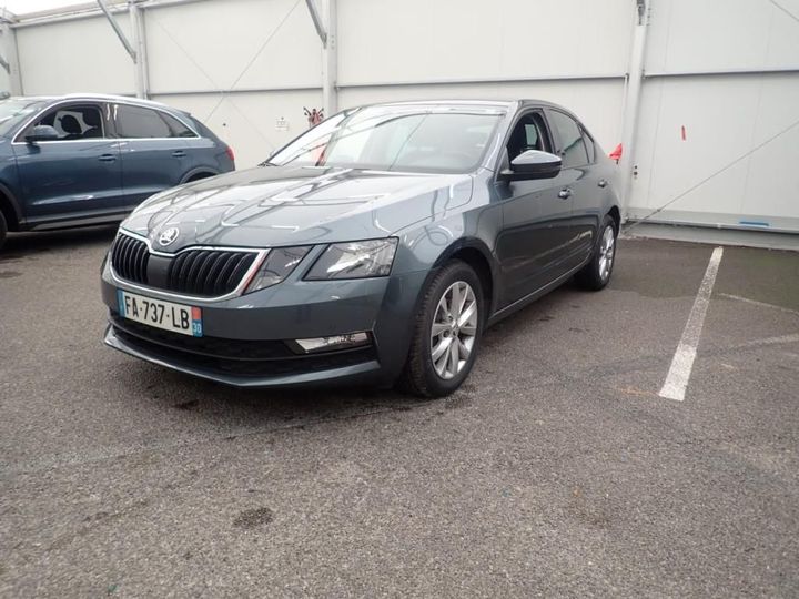 SKODA OCTAVIA 2018 tmbag7ne6k0013724