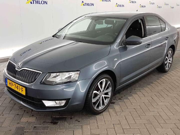 SKODA OCTAVIA 2015 tmbag7ne7f0218796