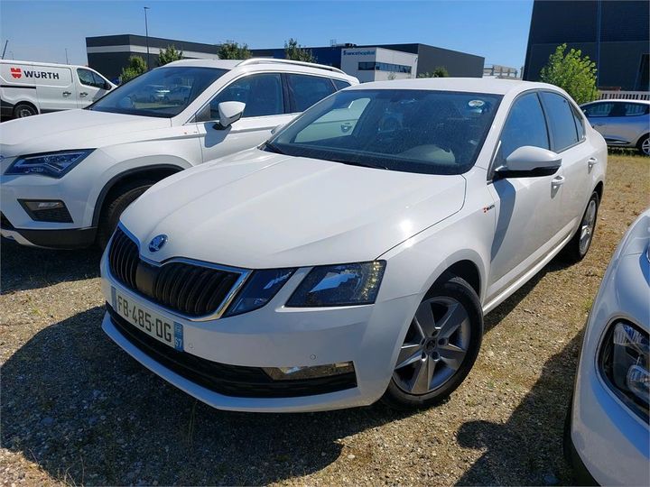 SKODA OCTAVIA 2018 tmbag7ne8k0033568