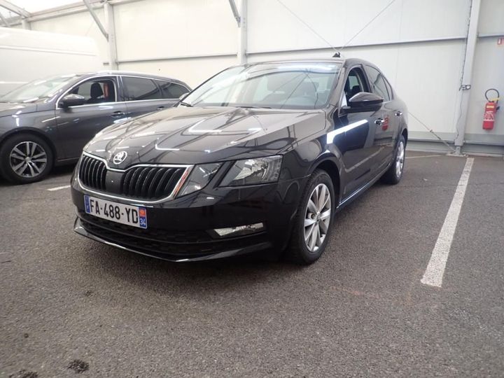 SKODA OCTAVIA 2018 tmbag7ne8k0040004