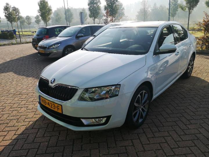 SKODA OCTAVIA 2015 tmbag7nexg0073643