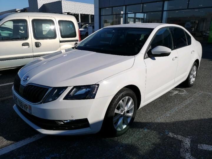 SKODA OCTAVIA 2017 tmbag7nexj0011294