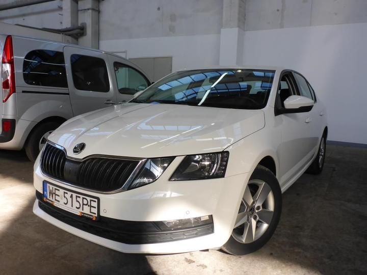 SKODA OCTAVIA 2017 tmbag7nexj0022165