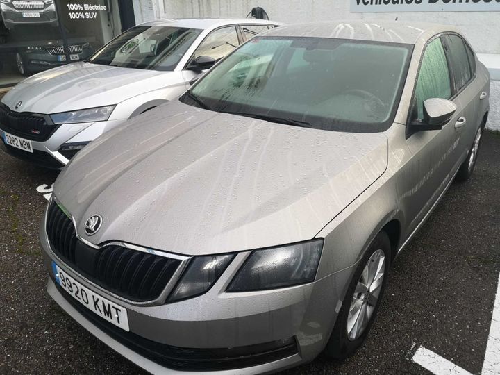 SKODA OCTAVIA 2018 tmbag7nexj0362030