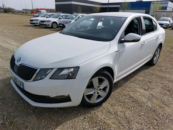 SKODA OCTAVIA 2018 tmbag7nexk0030445