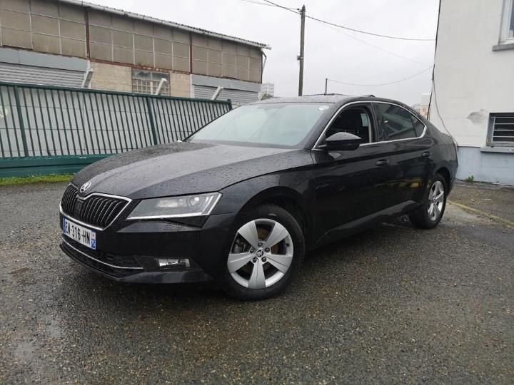 SKODA SUPERB 2018 tmbag7np0j7535157