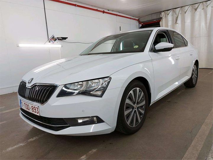 SKODA SUPERB 2018 tmbag7np0j7557451