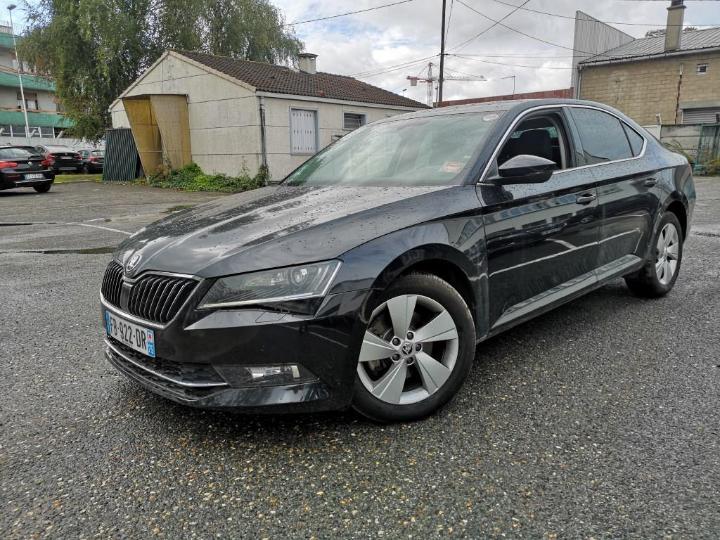 SKODA SUPERB 2018 tmbag7np0j7611413