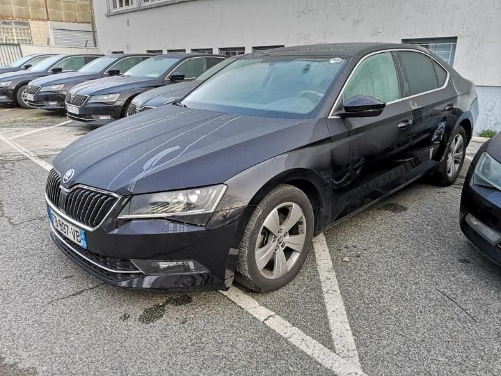 SKODA SUPERB 2018 tmbag7np2j7602552