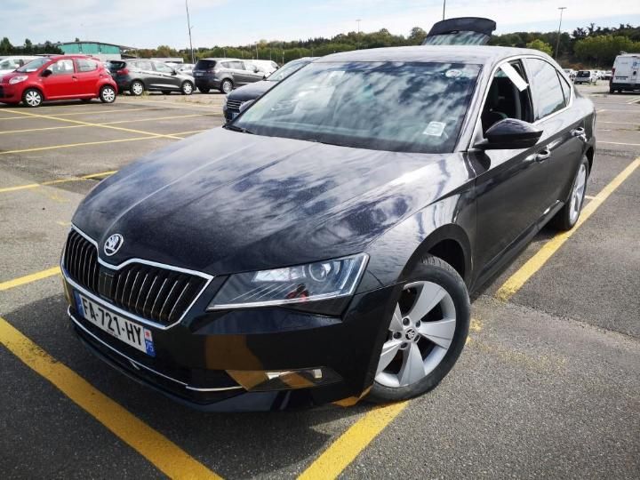 SKODA SUPERB 2018 tmbag7np2j7610019