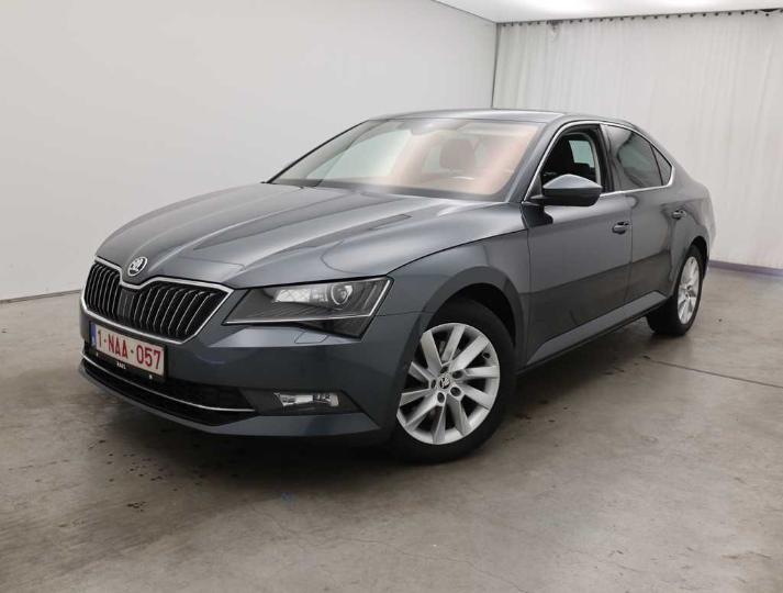 SKODA SUPERB 2016 tmbag7np3g7037012