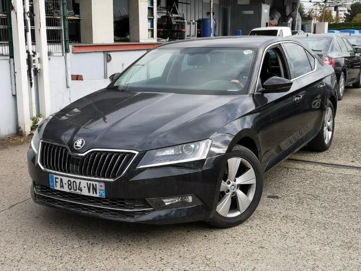 SKODA SUPERB 2018 tmbag7np3j7610899