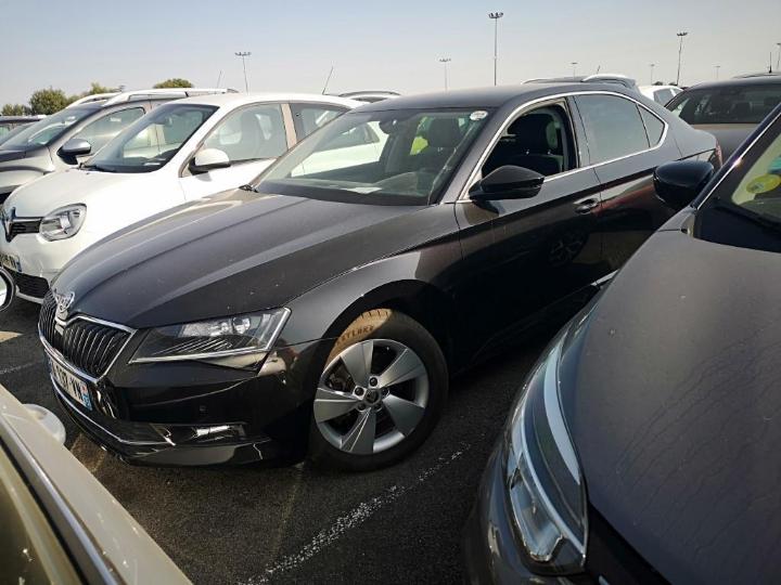 SKODA SUPERB 2018 tmbag7np3j7611518