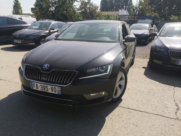 SKODA SUPERB 2018 tmbag7np6j7610184