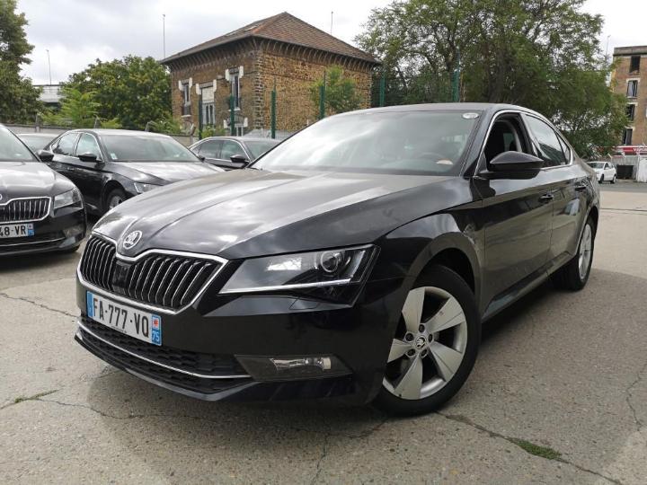 SKODA SUPERB 2018 tmbag7np6j7610461