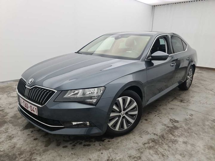 SKODA SUPERB 2017 tmbag7np7j7518419