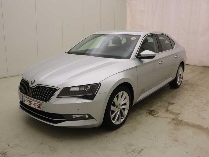 SKODA SUPERB 2016 tmbag7np8h7032051