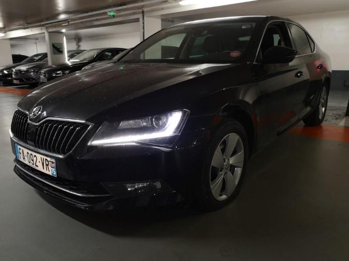 SKODA SUPERB 2018 tmbag7np9j7610468