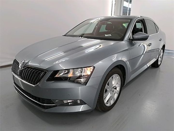 SKODA SUPERB 2018 tmbag7npxj7566447