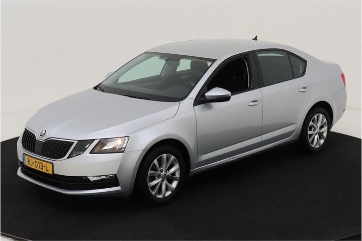 SKODA OCTAVIA 2018 tmbag9ne0j0164861