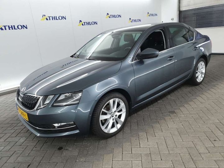 SKODA OCTAVIA 2018 tmbag9ne0j0210690