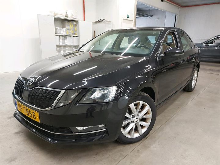 SKODA OCTAVIA 2018 tmbag9ne0k0078452