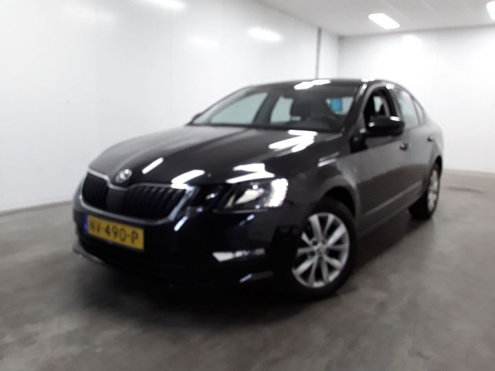 SKODA OCTAVIA 2017 tmbag9ne1j0051632