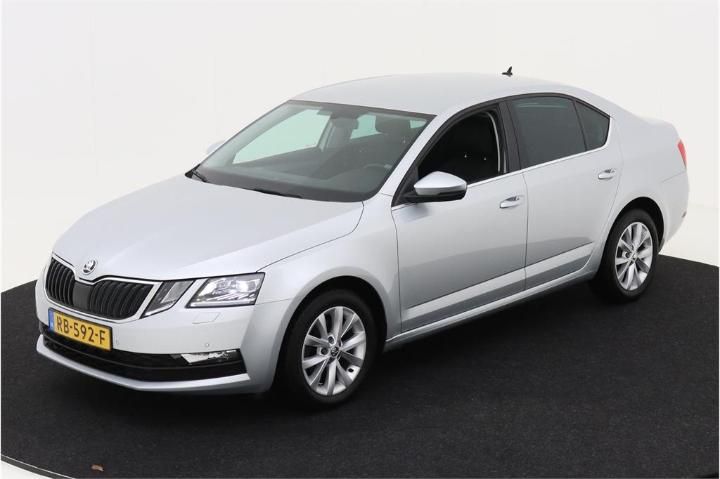 SKODA OCTAVIA 2017 tmbag9ne2j0173321