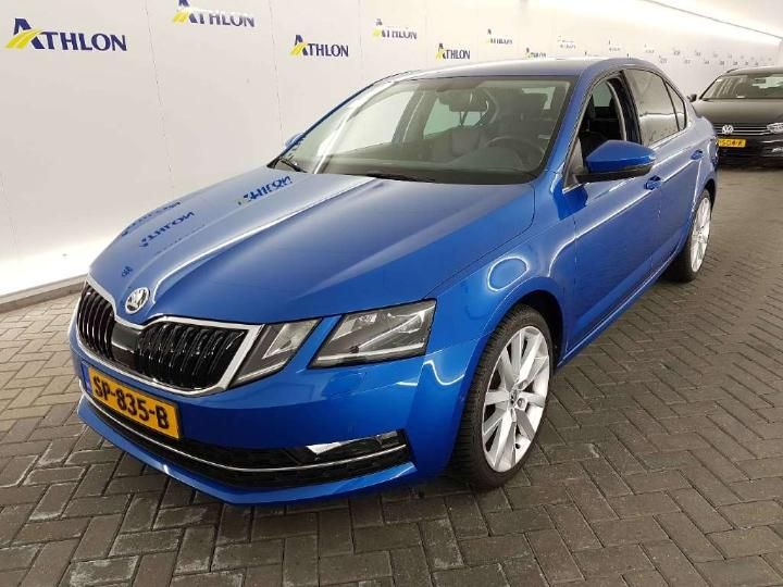 SKODA OCTAVIA 2018 tmbag9ne2j0325534