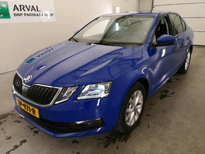 SKODA OCTAVIA 2018 tmbag9ne2k0031715