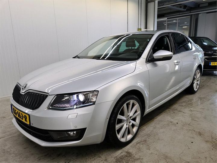 SKODA OCTAVIA 2016 tmbag9ne3h0052484