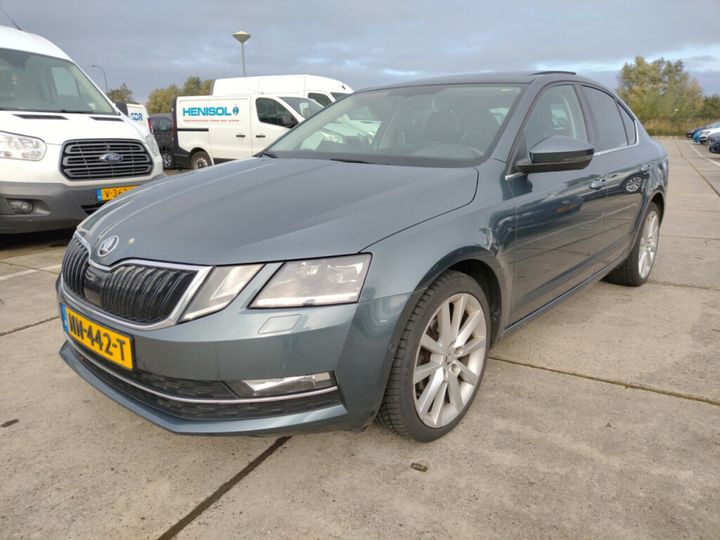 SKODA OCTAVIA 2017 tmbag9ne3j0027185