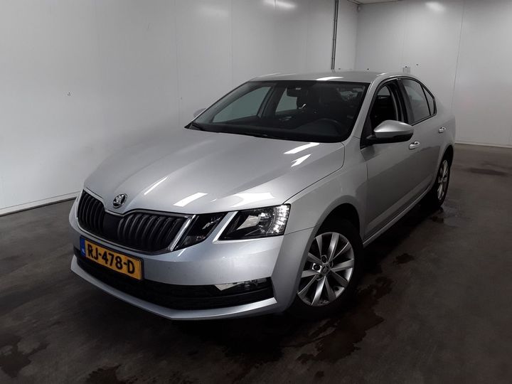 SKODA OCTAVIA 2018 tmbag9ne3j0205290