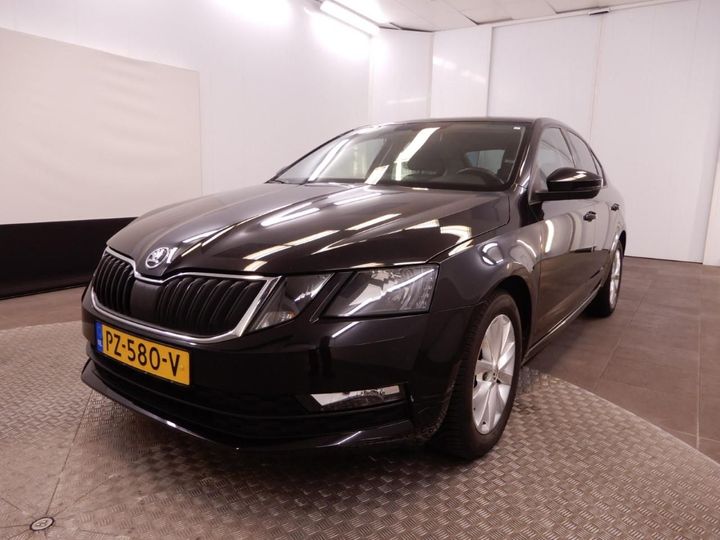 SKODA OCTAVIA 2017 tmbag9ne4j0139574