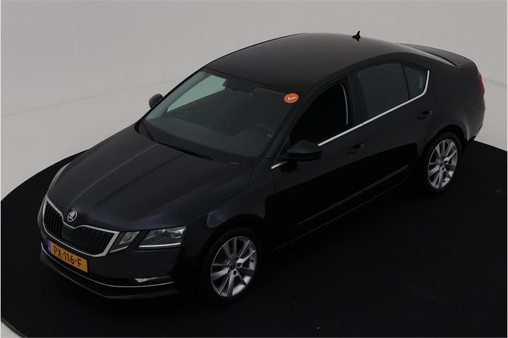 SKODA OCTAVIA 2017 tmbag9ne5j0157503