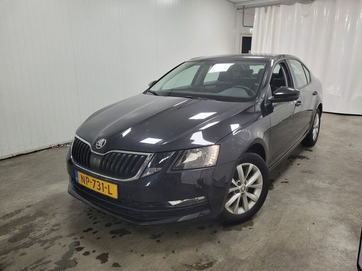 SKODA OCTAVIA 2017 tmbag9ne6j0026855